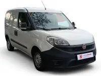 Usado Fiat Doblò 90 CV (66 kW) 2017 Blanco Monovolumen