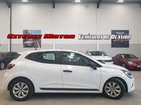 Usado Renault Clio V Business 100 CV (73 kW) 2021 Blanco Berlina