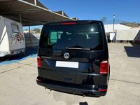 Usado VW Caravelle 150 CV (110 kW) 2018 Negro Van