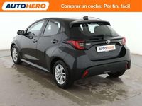 Usado Toyota Yaris Hybrid Active 116 CV (85 kW) 2021 Negro Berlina
