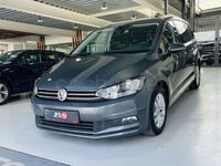Usado VW Touran Edition 115 CV (84 kW) 2019 Gris / plata Monovolumen