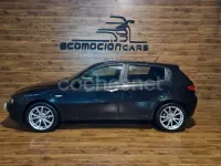 Usado Alfa Romeo 147 105 CV (77 kW) 2007 Negro Utilitario