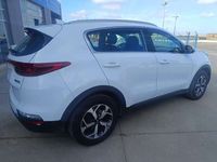 Usado Kia Sportage 136 CV (100 kW) 2021 Blanco SUV