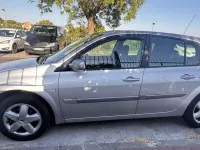 Usado Renault Mégane Dynamique 106 CV (77 kW) 2007 Gris Utilitario