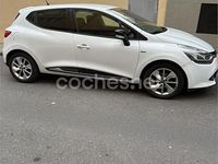Usado Renault Clio IV LIMITED 75 CV (55 kW) 2016 Blanco Berlina