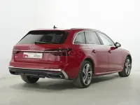 Usado Audi A4 S-Line 163 CV (119 kW) 2023 Rojo Familiar
