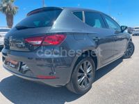 Usado Seat Leon Style 115 CV (84 kW) 2019 Gris / plata Berlina