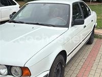 Usado BMW 518 113 CV (83 kW) 1993 Blanco Berlina
