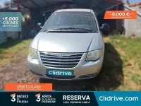 Usado Chrysler Voyager 150 CV (110 kW) 2006 Gris Monovolumen