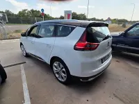Usado Renault Grand Scénic IV Intens 110 CV (80 kW) 2017 Blanco Monovolumen
