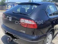 Usado Seat Leon Stella 110 CV (80 kW) 2002 Negro Utilitario