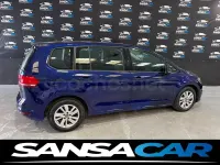Usado VW Touran Advance 122 CV (89 kW) 2022 Azul Monovolumen