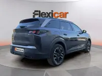 Usado Peugeot 5008 Allure 145 CV (106 kW) 2025 Gris SUV