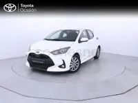 Usado Toyota Yaris Hybrid Active 116 CV (85 kW) 2022 Blanco Berlina