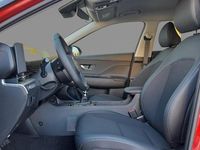 Usado Hyundai Kona Blackline 129 CV (94 kW) 2025 Rojo ultimate (techo negro) SUV