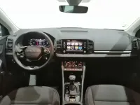 Usado Skoda Karoq Selection 150 CV (110 kW) 2025 Gris / plateado SUV