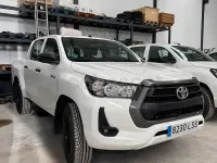 Usado Toyota HiLux Plus 150 CV (110 kW) 2021 Blanco Pickup/Camioneta