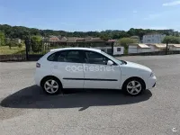 Usado Seat Ibiza Reference 100 CV (73 kW) 2007 Blanco Utilitario