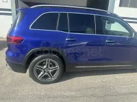 Usado Mercedes GLB200 150 CV (110 kW) 2021 Azul SUV