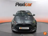 Usado Toyota Yaris Active 116 CV (85 kW) 2025 Gris Utilitario