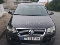 Usado VW Passat Highline 140 CV (102 kW) 2007 Negro Berlina