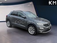 Usado VW T-Roc Advance 150 CV (110 kW) 2021 Gris / plata SUV