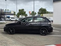 Usado Seat Ibiza 100 CV (73 kW) 2007 Negro Utilitario