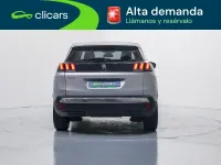 Usado Peugeot 3008 Allure 130 CV (95 kW) 2019 Gris / plata SUV