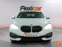 Begagnad BMW 118 140 HK (102 kW) 2020 Vit Halvkombi