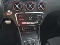 Usado Mercedes A45 AMG AMG 381 CV (280 kW) 2018 Gris Utilitario