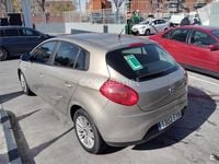 Usado Fiat Bravo Dynamic 120 CV (88 kW) 2007 Beige Utilitario