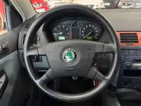 Usado Skoda Fabia Comfort 75 CV (55 kW) 2001 Marrón Berlina