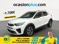 Usado Kia Stonic GT-Line 120 HP (88 kW) 2021 Branco SUV