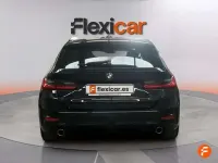 Usado BMW 318 150 CV (110 kW) 2020 Negro Familiar