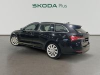Usado Skoda Octavia Ambition 204 CV (150 kW) 2022 Negro Familiar