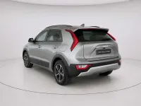 Usado Kia Niro 139 CV (102 kW) 2025 Gris SUV