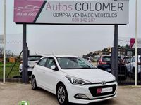 Usado Hyundai i20 84 CV (61 kW) 2015 Blanco Utilitario