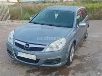 Usado Opel Vectra Elegance 120 CV (88 kW) 2007 Gris / plata Familiar