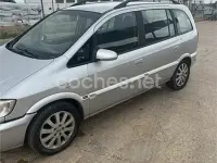 Usado Opel Zafira 100 CV (73 kW) 2005 Gris / plata Monovolumen