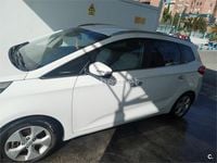 Usado Kia Carens 136 CV (100 kW) 2014 Blanco Monovolumen