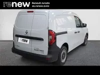 Usado Renault Kangoo 88 kW (120 CV) 2022 Blanco Monovolumen