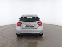 Usado Mercedes A200 Urban 135 CV (99 kW) 2017 Gris Utilitario