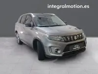 Usado Suzuki Vitara GLX 129 CV (94 kW) 2023 Gris / plata SUV