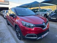 Usado Renault Captur XMOD 120 HP (88 kW) 2017 Vermelho SUV