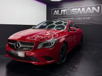 Usado Mercedes CLA200 Urban 136 CV (100 kW) 2015 Rojo Coupe