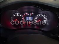 Usado Kia Carens 115 CV (84 kW) 2018 Beige Monovolumen