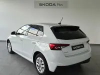 Usado Skoda Fabia Selection 115 CV (84 kW) 2025 Blanco Utilitario
