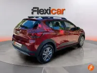 Usado Dacia Sandero Essentiel 91 CV (66 kW) 2021 Rojo Berlina