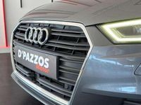 Usado Audi A3 Sportback 116 CV (85 kW) 2020 Gris Utilitario