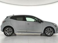 Usado Renault Clio V Techno 101 CV (74 kW) 2025 Gris Berlina